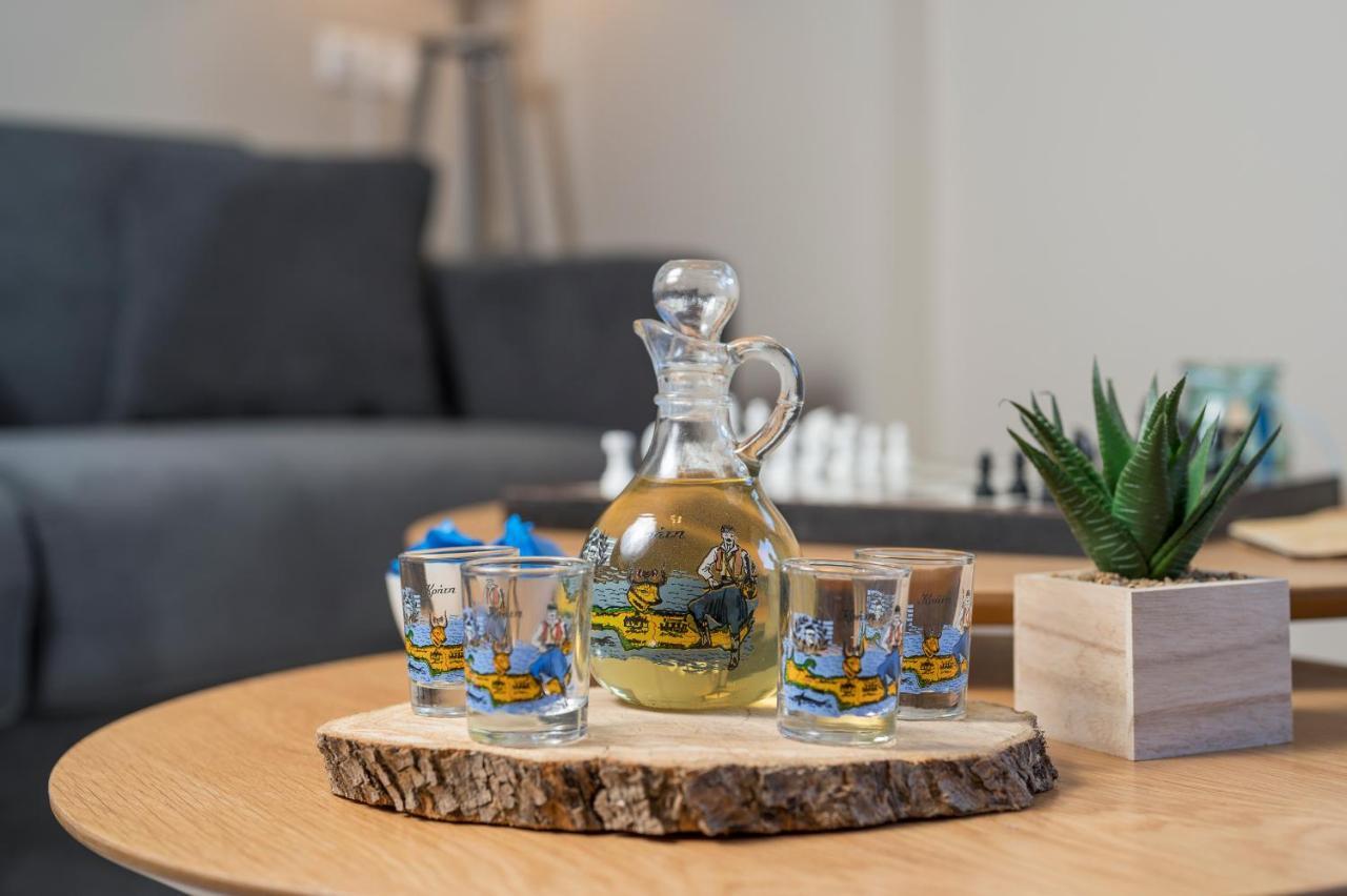 Floral Beach Apt With Lux Extras & Special Treats Kolymbari Exterior foto