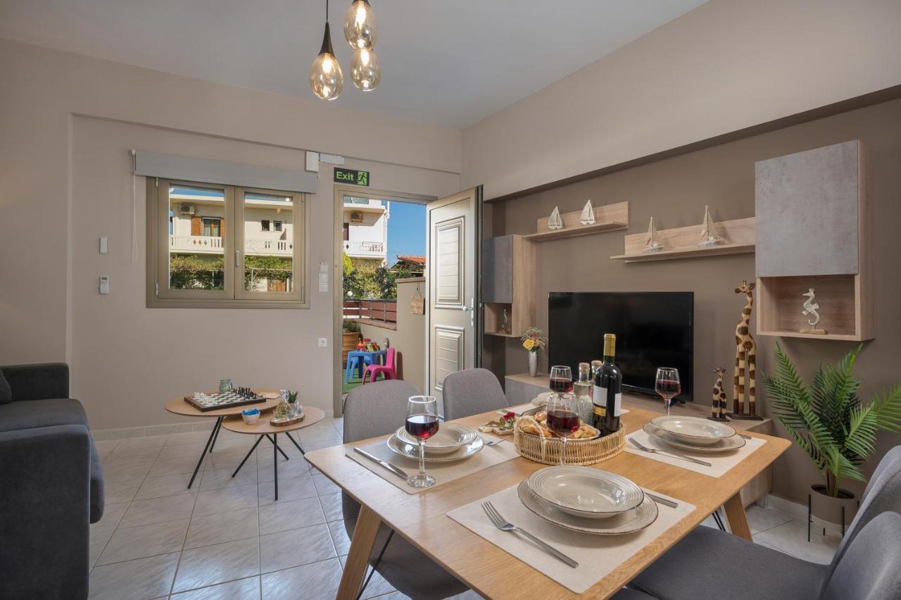 Floral Beach Apt With Lux Extras & Special Treats Kolymbari Exterior foto